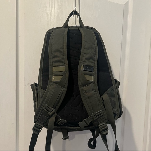 Nike Olive Green Backpack with Pink Logo - Picture 4 of 5